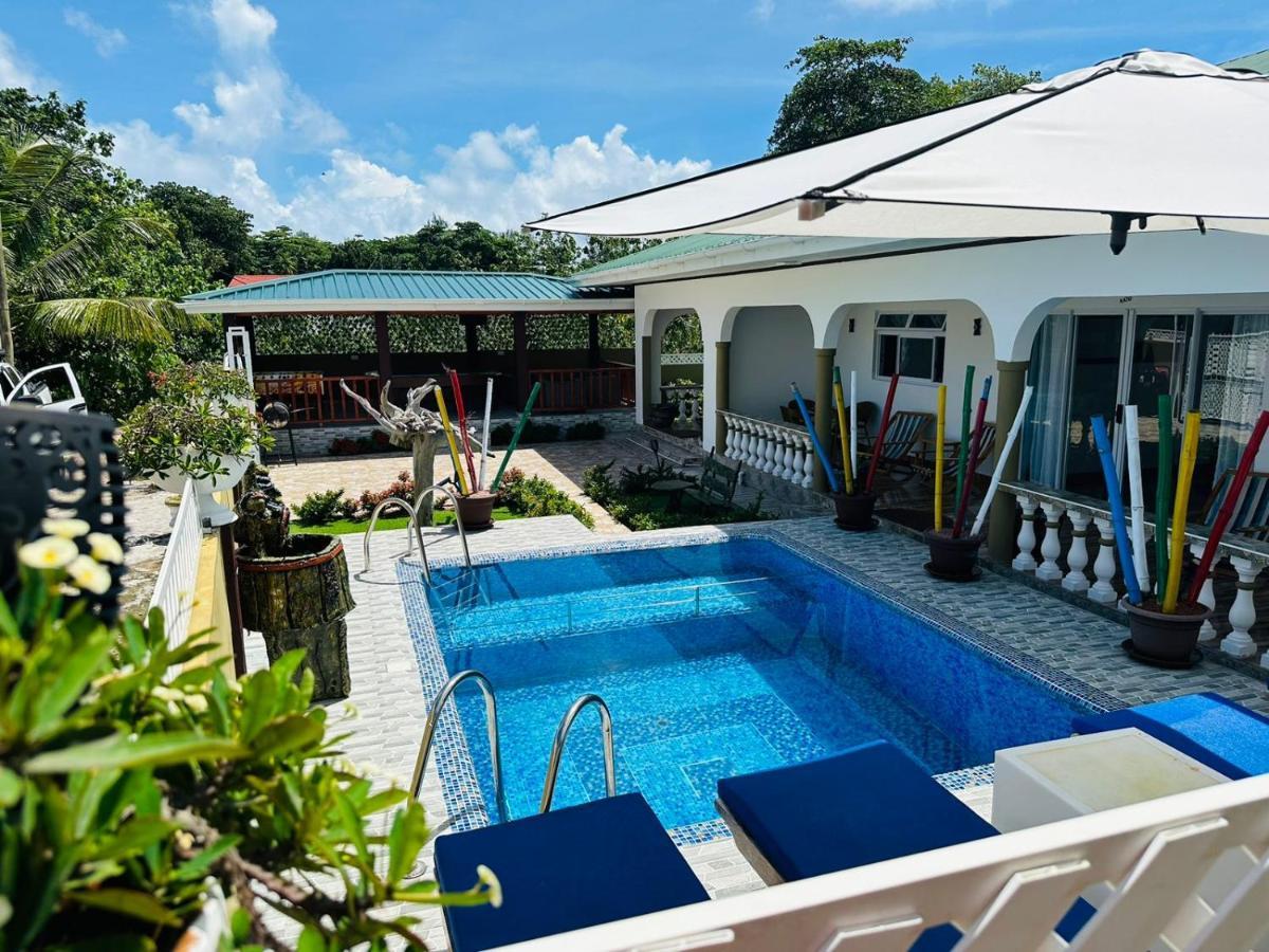 Happy Stay Villa Grand' Anse Buitenkant foto