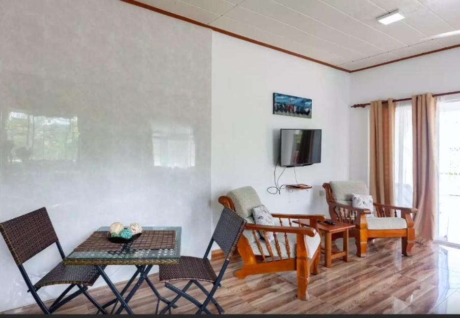 Happy Stay Villa Grand' Anse Buitenkant foto